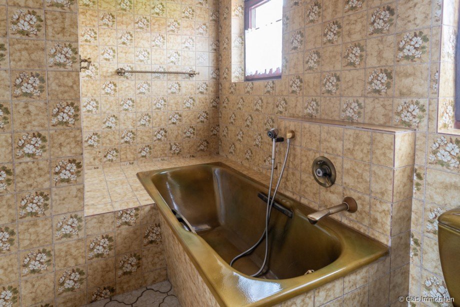 ...Badewanne Einfamilienhaus V�lklingen