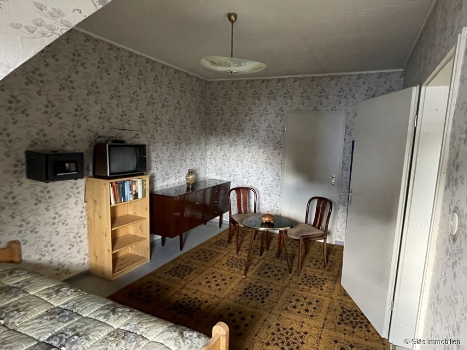 OG_Zimmer 3a Reihenmittelhaus V�lklingen