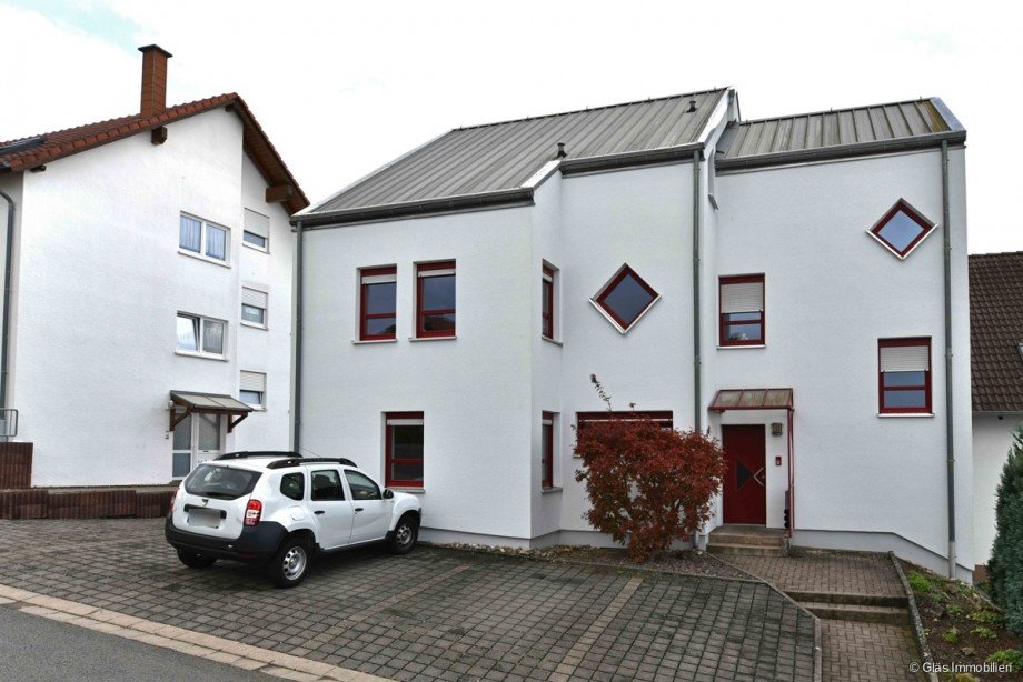 Wohnen wie im Neubau Mehrfamilienhaus V�lklingen