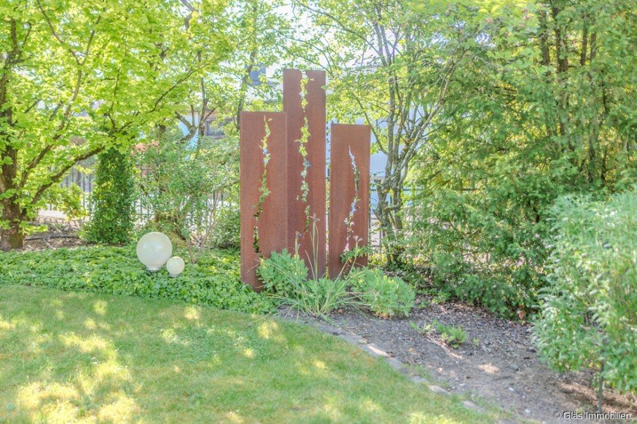 Geschmackvolle Gartengestaltung Einfamilienhaus Wadgassen