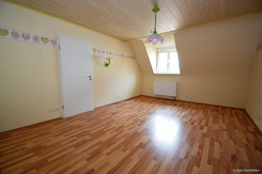 Zimmer 5, OG Einfamilienhaus V�lklingen