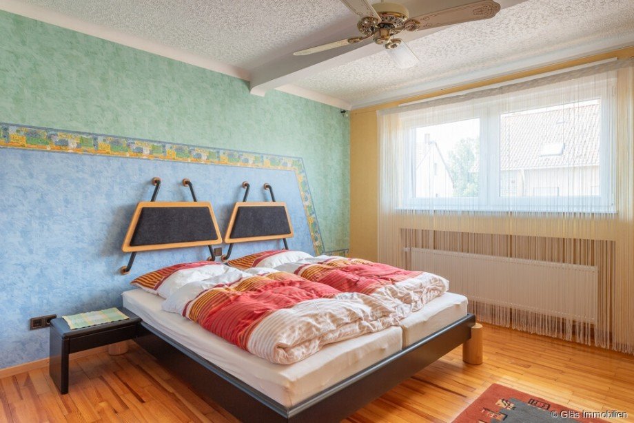 Schlafzimmer im DG Einfamilienhaus V�lklingen / Ludweiler
