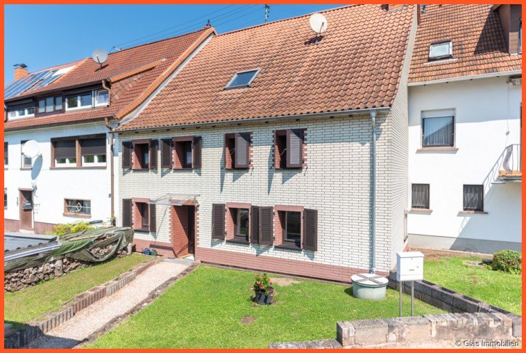 Ihr neues Zuhause Riegelsberg Reihenmittelhaus Einziehen und Wohlf�hlen - Gem�tliches Einfamilienhaus in zentraler Lage in Riegelsberg