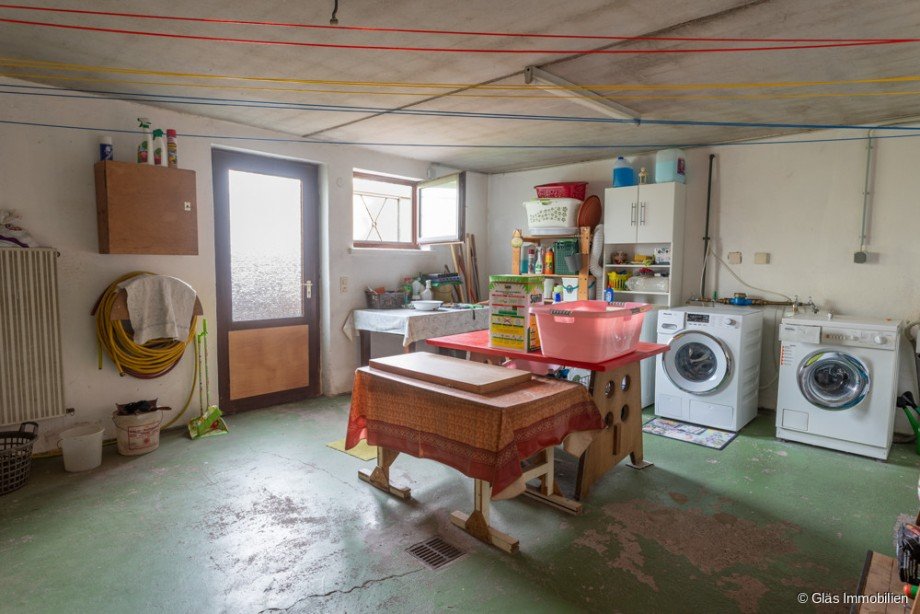 Waschk�che Zweifamilienhaus Wallerfangen