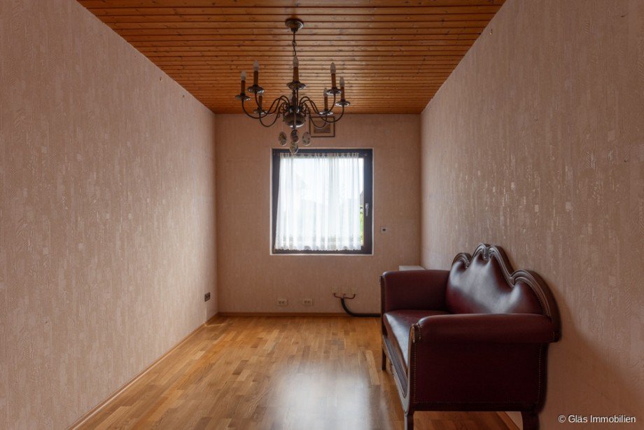 Kinderzimmer im EG Einfamilienhaus V�lklingen