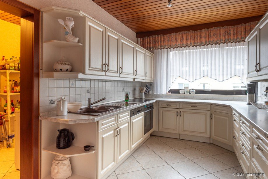 K�che mit Vorratsraum Einfamilienhaus V�lklingen