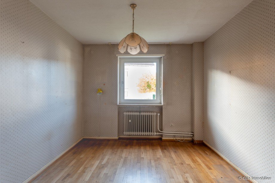 Kinder-, Arbeitszimmer EG Zweifamilienhaus V�lklingen