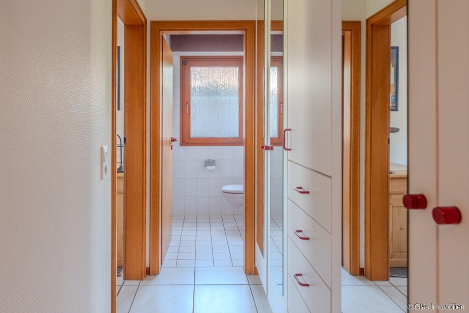 Flur mit Garderobenschrank Einfamilienhaus Wadgassen