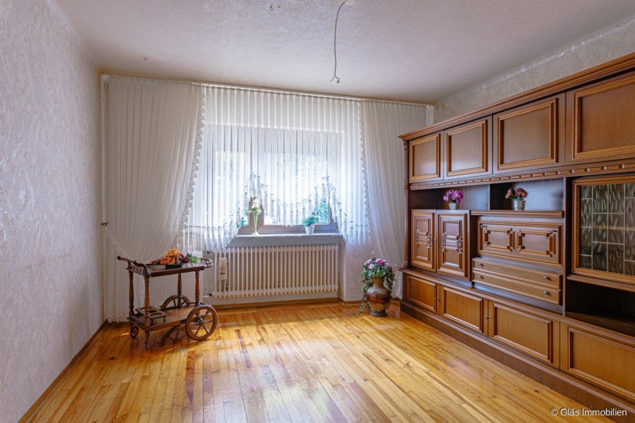 Wohnzimmer EG Zweifamilienhaus Gro�rosseln