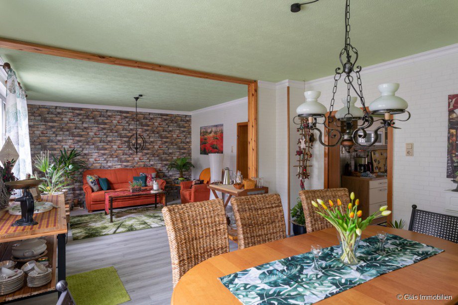 Wohnen und Essen im EG Einfamilienhaus V�lklingen