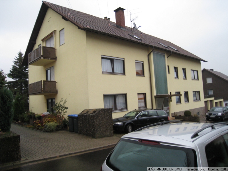 Stra�enansicht Dachgeschosswohnung Riegelsberg