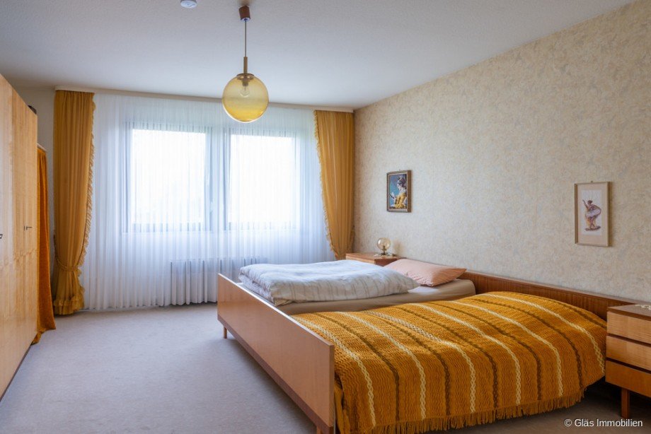 Elternschlafzimmer EG Zweifamilienhaus Wallerfangen