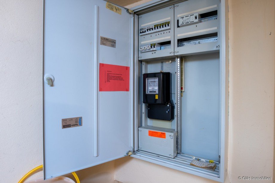 Elektrik Reihenendhaus V�lklingen