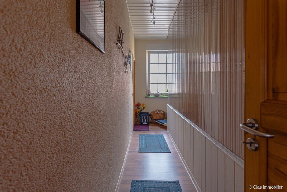 Flur OG Zweifamilienhaus V�lklingen