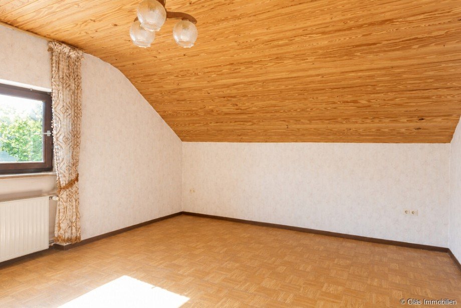 Kinderzimmer DG Zweifamilienhaus Gro�rosseln / Karlsbrunn