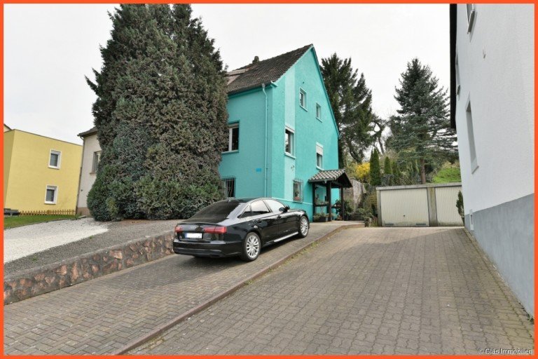 Ihr zuk�nftiges Eigenheim V�lklingen / Fenne Einfamilienhaus Gepflegtes einseitig angebautes Einfamilienhaus mit sonnigem Garten in verkehrsg�nstiger Lage
