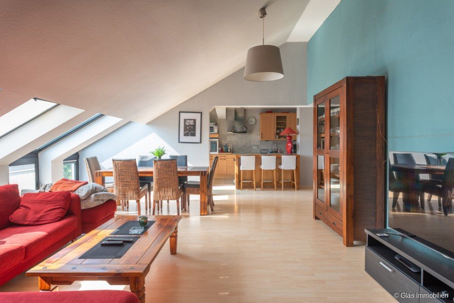 Blick in Richtung K�che Maisonettewohnung Saarlouis