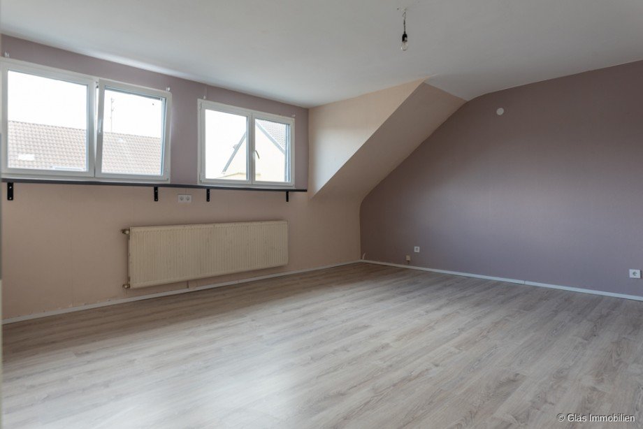 Zimmer 1 OG Reihenmittelhaus Wadgassen