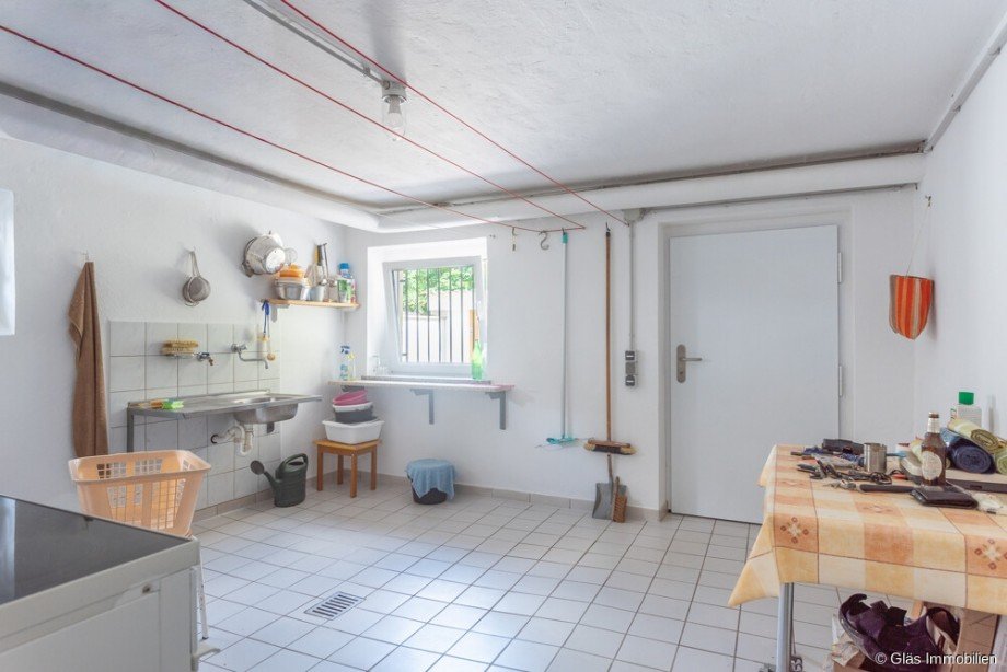 Waschk�che mit Zugang in den Hof Einfamilienhaus V�lklingen / Ludweiler