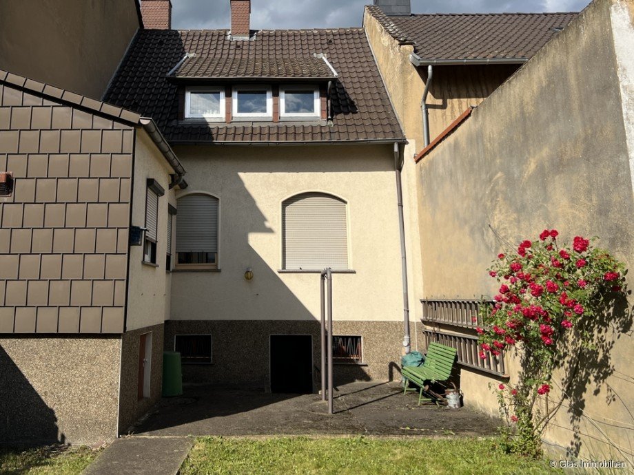 R�ckansicht Reihenmittelhaus V�lklingen