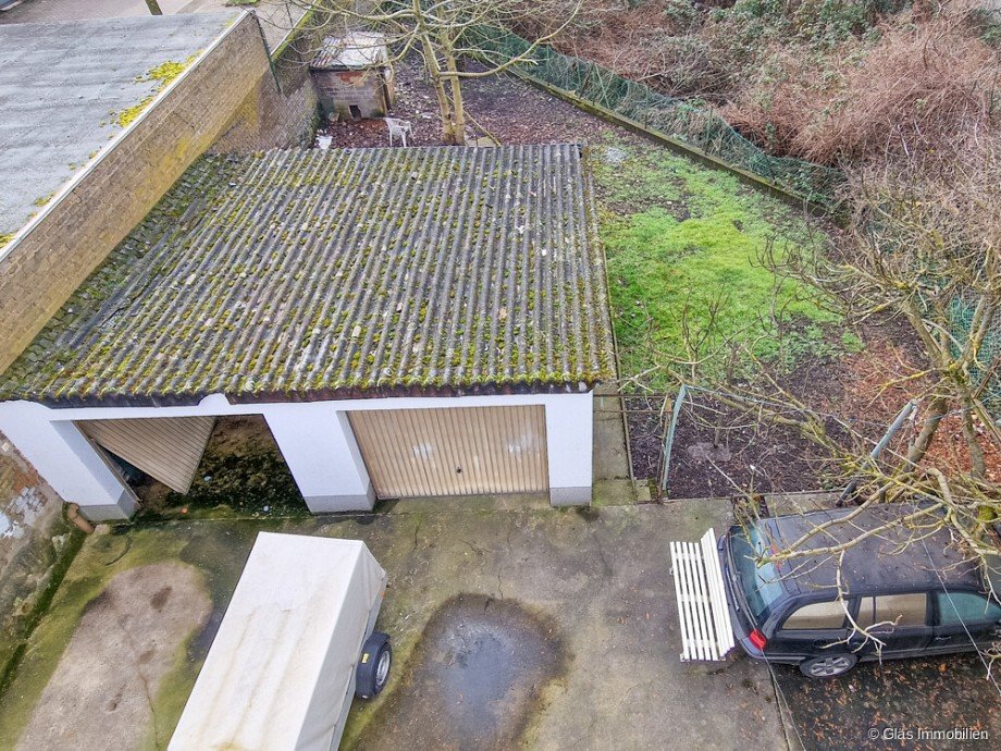 Blick in den Garten Mehrfamilienhaus V�lklingen