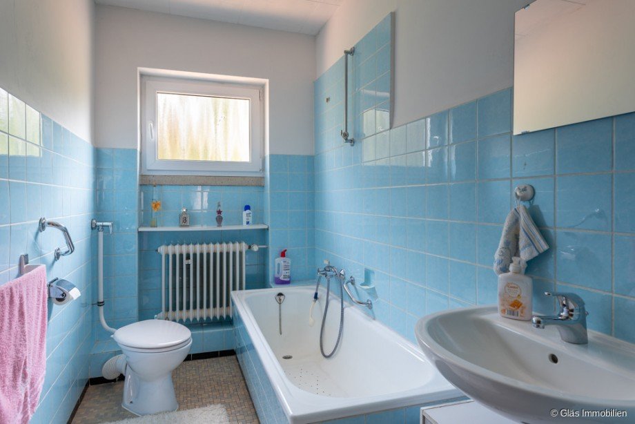 Badezimmer OG Zweifamilienhaus Bous