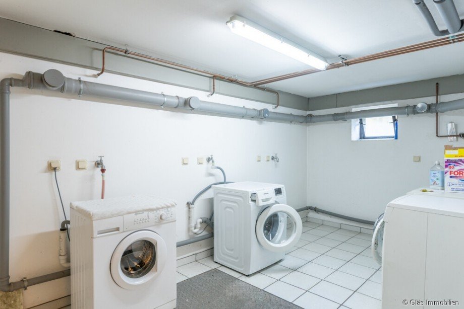 Waschk�che Dachgeschosswohnung V�lklingen