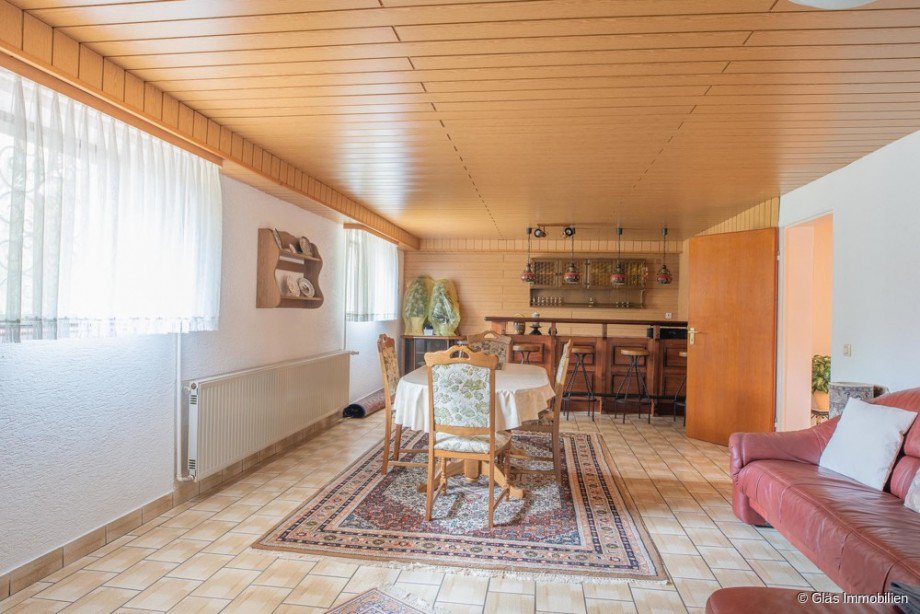 Gro�er Hobbyraum im UG Einfamilienhaus Gro�rosseln