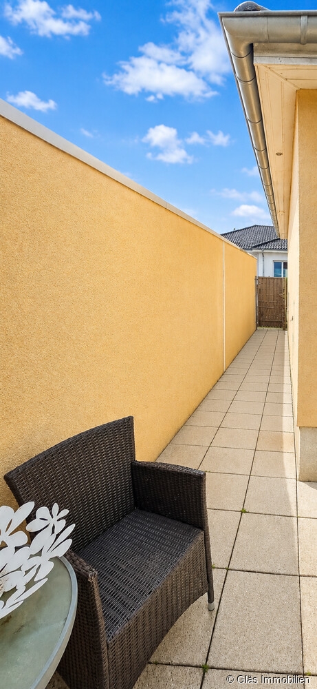 Zugang zum Garten von der Stra�e aus Bungalow �berherrn
