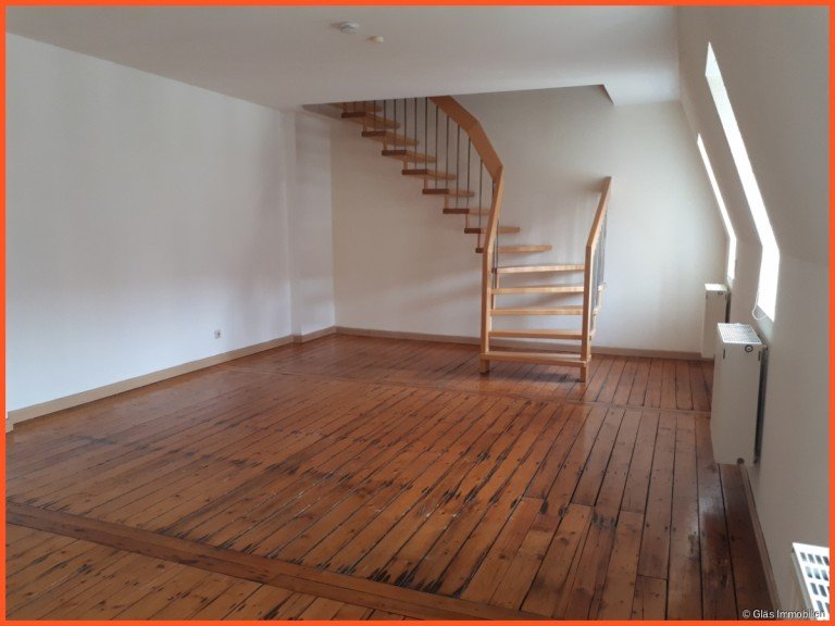 Wohnzimmer leer Saarbr�cken / Sankt Johann Etagenwohnung Gem�tliche 3 ZKB Wohnung auf zwei Etagen im Nauwieser Viertel - ohne Balkon
