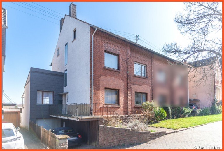 Ein- bis Zweifamilienhaus in ruhiger Wohnlage Saarbr�cken / Gersweiler Zweifamilienhaus Gersweiler - Ein- bis Zweifamilienhaus mit fantastischer Fernsicht in ruhiger Sackgassenlage