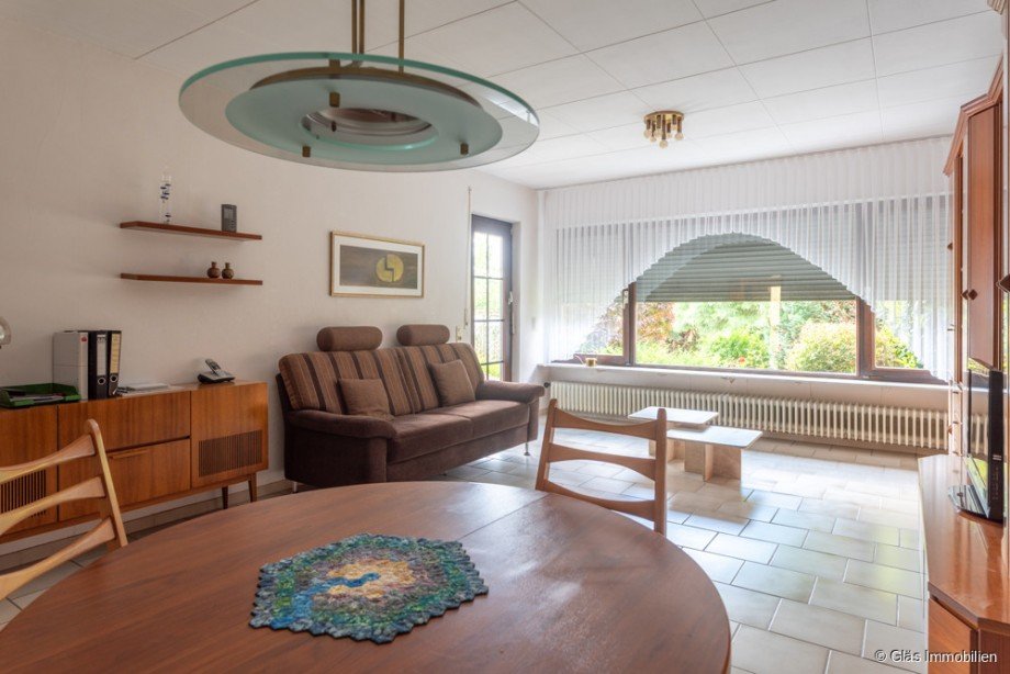 Wohn_Esszimmer mit Zugang zur Terrasse Einfamilienhaus V�lklingen