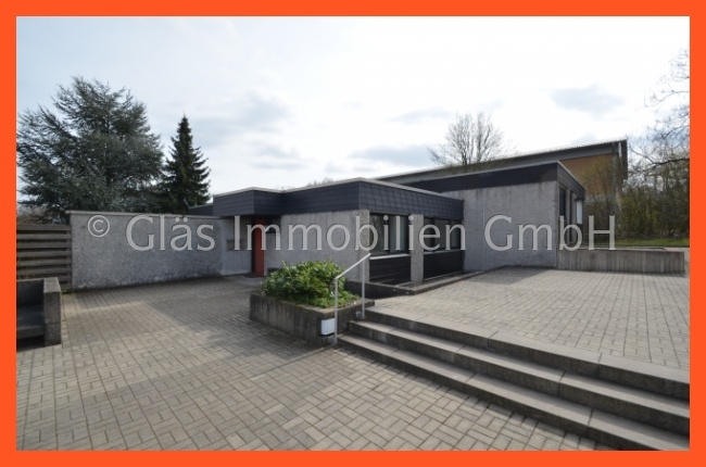 Freistehender Bungalow in sonniger Wohnlage V�lklingen Einfamilienhaus Gro�z�giger Bungalow in ruhiger und sonniger Wohnlage!