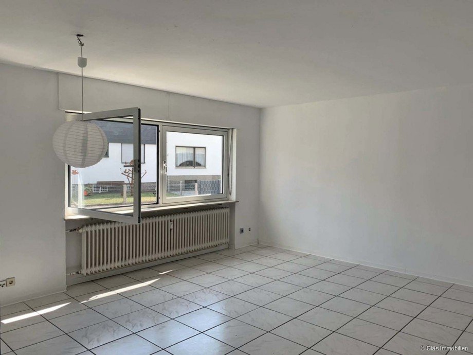 Wohnzimmer a Etagenwohnung Saarbr�cken / Klarenthal