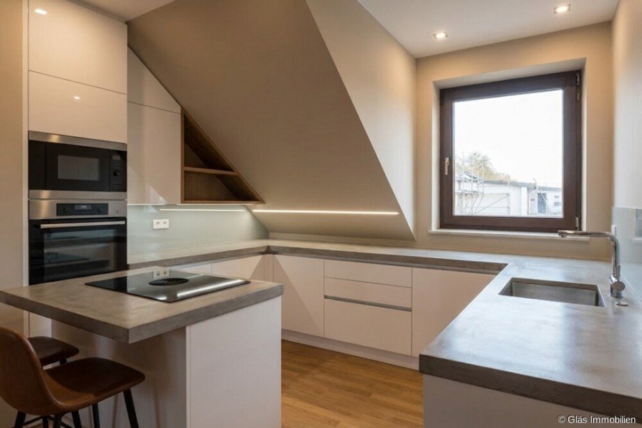 K�che Dachgeschosswohnung V�lklingen